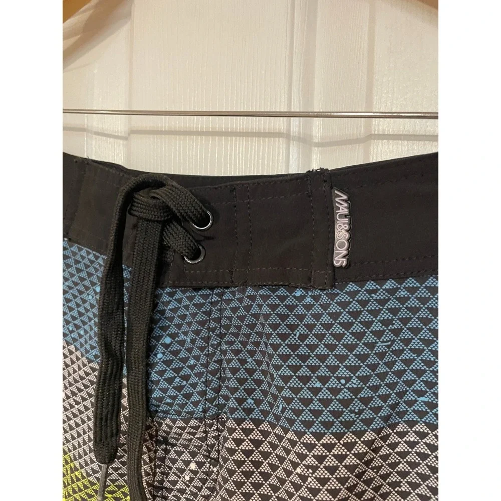 Maui and Sons‎ Board Shorts Swim Trunks Stretch Pixel Grey Blue Red Mens 34x10 L - Picture 9 of 12